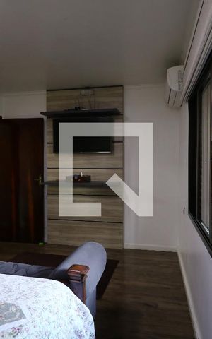 Casa à venda com 452m², 4 quartos e 12 vagasSuíte 4
