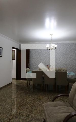 Casa à venda com 452m², 4 quartos e 12 vagasSala de Jantar