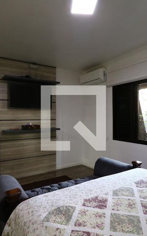 Casa à venda com 452m², 4 quartos e 12 vagasSuíte 4