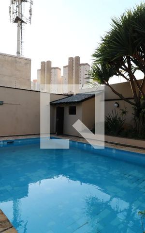 Casa à venda com 452m², 4 quartos e 12 vagasPiscina