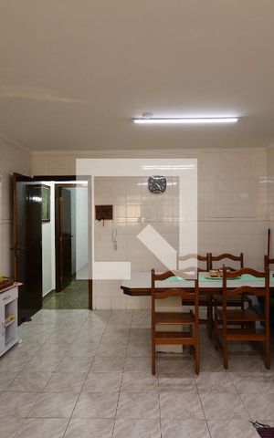 Casa à venda com 452m², 4 quartos e 12 vagasCozinha