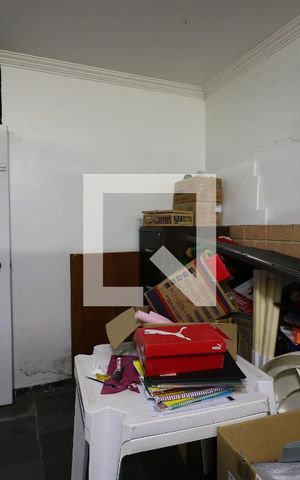 Casa à venda com 452m², 4 quartos e 12 vagasDepósito