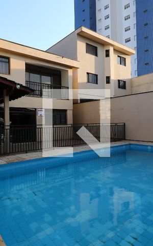 Casa à venda com 452m², 4 quartos e 12 vagasPiscina