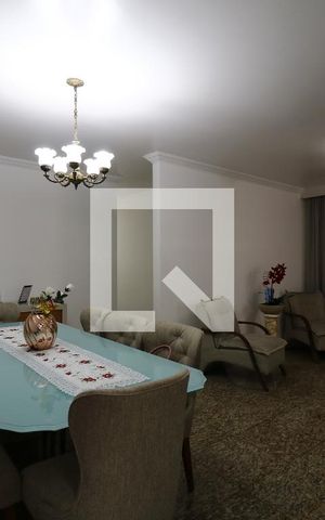 Casa à venda com 452m², 4 quartos e 12 vagasSala de Jantar