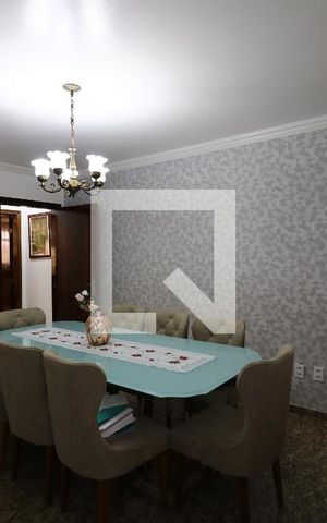 Casa à venda com 452m², 4 quartos e 12 vagasSala de Jantar