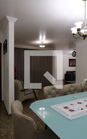 Casa à venda com 452m², 4 quartos e 12 vagasSala de Jantar