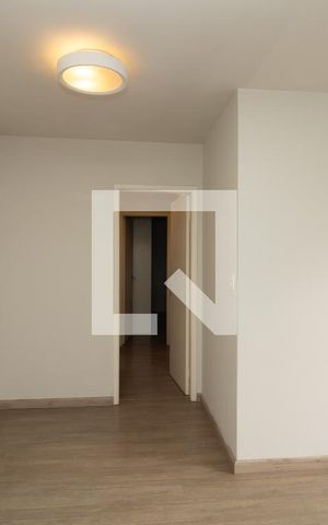 Apartamento para alugar com 72m², 2 quartos e 1 vaga Apartamento para alugar com 72m², 2 quartos e 1 vagaSala