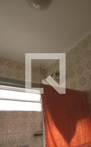 Casa à venda com 150m², 3 quartos e 2 vagasBanheiro