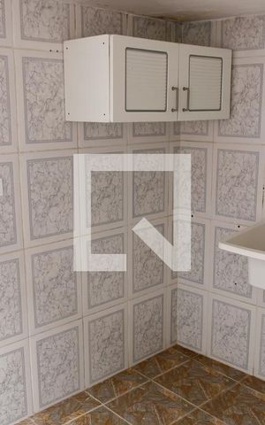 Casa para alugar com 25m², 1 quarto e sem vaga Casa para alugar com 25m², 1 quarto e sem vagaLavanderia