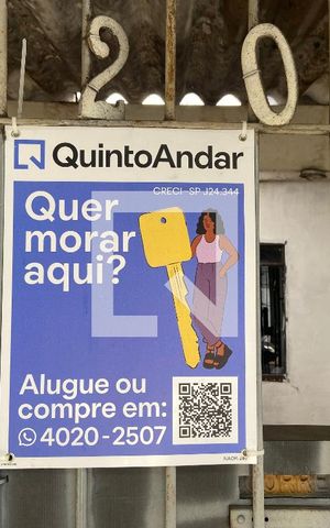 Casa à venda com 100m², 2 quartos e 2 vagas Casa à venda com 100m², 2 quartos e 2 vagasFachada plaquinha
