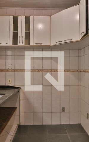 Casa à venda com 100m², 2 quartos e 2 vagas Casa à venda com 100m², 2 quartos e 2 vagasCozinha
