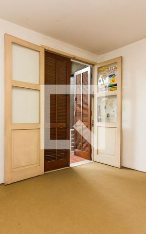 Casa à venda com 387m², 5 quartos e 3 vagasQuarto 4