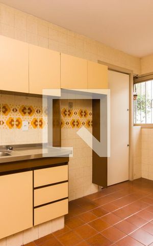 Casa à venda com 387m², 5 quartos e 3 vagasCozinha