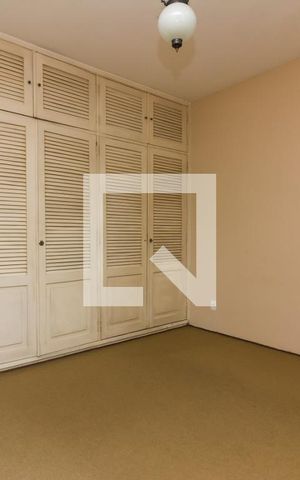 Casa à venda com 387m², 5 quartos e 3 vagasQuarto 3
