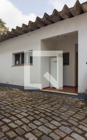 Casa à venda com 387m², 5 quartos e 3 vagasÁrea de Serviço