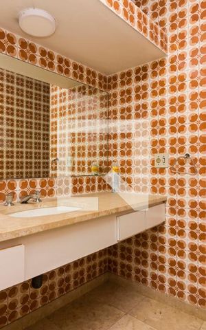 Casa à venda com 387m², 5 quartos e 3 vagasBanheiro