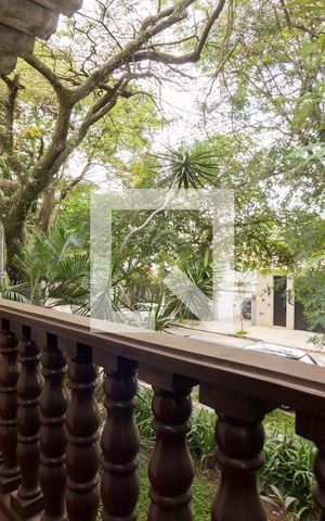 Casa à venda com 387m², 5 quartos e 3 vagasVista Varanda