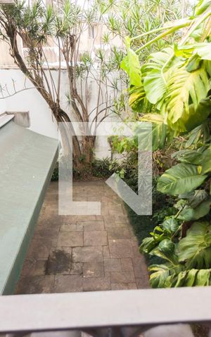 Casa à venda com 387m², 5 quartos e 3 vagasvaranda da Suíte 1