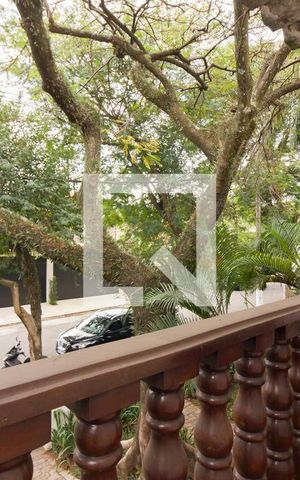 Casa à venda com 387m², 5 quartos e 3 vagasVista Varanda