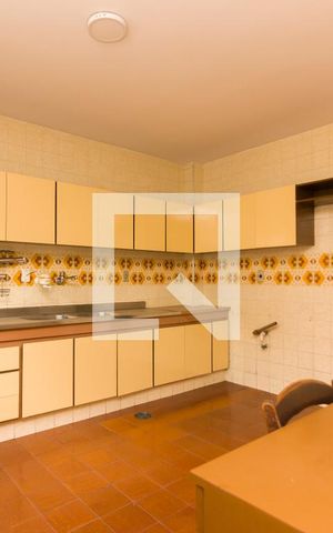 Casa à venda com 387m², 5 quartos e 3 vagasCozinha