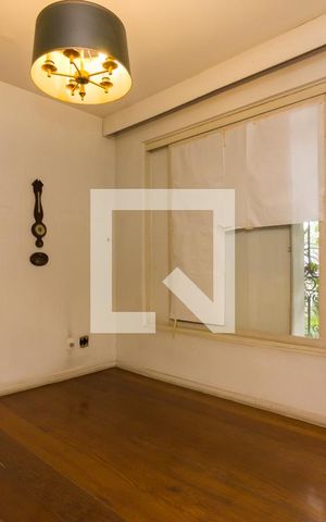 Casa à venda com 387m², 5 quartos e 3 vagasSala de estar 2