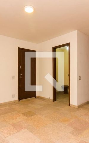 Casa à venda com 387m², 5 quartos e 3 vagasEntrada