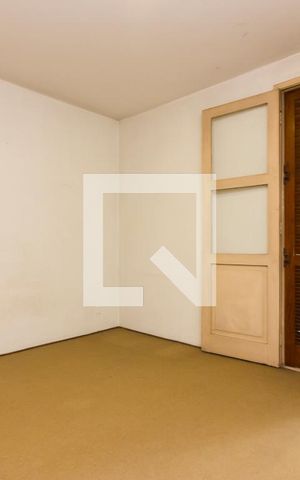 Casa à venda com 387m², 5 quartos e 3 vagasQuarto 4