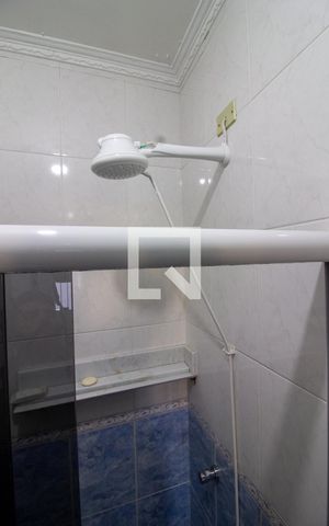 Casa à venda com 380m², 5 quartos e 6 vagas Casa à venda com 380m², 5 quartos e 6 vagasBanheiro