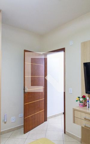 Casa à venda com 380m², 5 quartos e 6 vagas Casa à venda com 380m², 5 quartos e 6 vagasQuarto 1 Edícula
