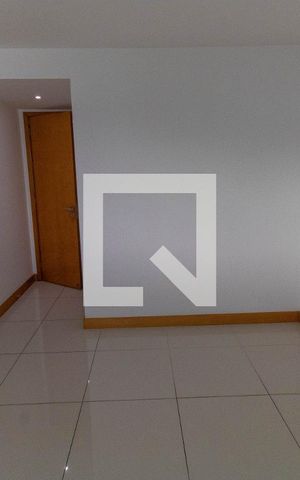 Apartamento à venda com 220m², 4 quartos e 2 vagas Apartamento à venda com 220m², 4 quartos e 2 vagasQuarto