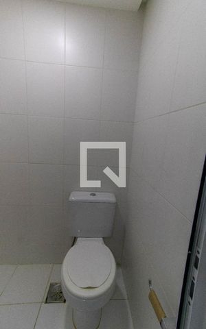 Apartamento à venda com 220m², 4 quartos e 2 vagas Apartamento à venda com 220m², 4 quartos e 2 vagasBanheiro de serviço