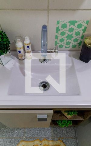 Apartamento à venda com 46m², 2 quartos e sem vaga Apartamento à venda com 46m², 2 quartos e sem vagaDetalhe - Banheiro
