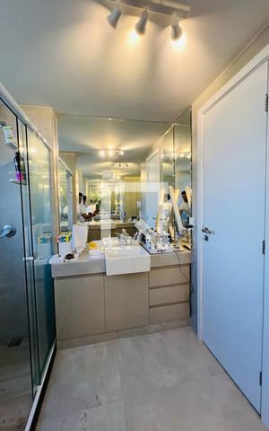 Apartamento à venda com 82m², 1 quarto e 1 vaga Apartamento à venda com 82m², 1 quarto e 1 vagaBanheiro