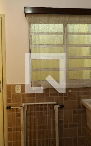 Casa à venda com 300m², 3 quartos e 3 vagasÁrea de Serviço