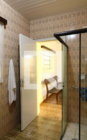 Casa à venda com 300m², 3 quartos e 3 vagasBanheiro