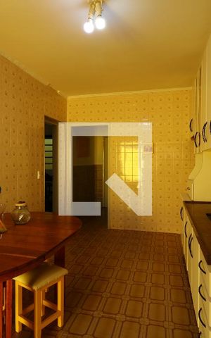 Casa à venda com 300m², 3 quartos e 3 vagasCozinha