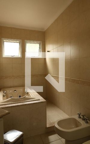 Casa para alugar com 280m², 3 quartos e 1 vagaBanheiro da Suíte 3