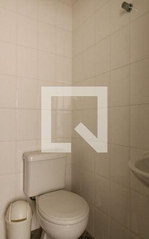Casa para alugar com 280m², 3 quartos e 1 vagaBanheiro de Serviço