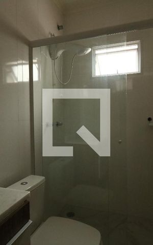 Casa para alugar com 280m², 3 quartos e 1 vagaBanheiro da Suíte 2
