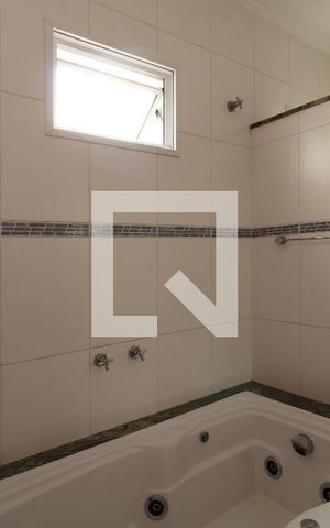 Casa para alugar com 280m², 3 quartos e 1 vagaBanheiro da Suíte 1