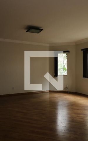Casa para alugar com 280m², 3 quartos e 1 vagaSala