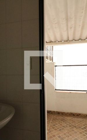 Casa para alugar com 280m², 3 quartos e 1 vagaBanheiro de Serviço