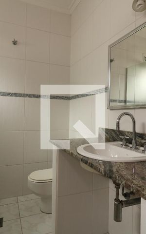 Casa para alugar com 280m², 3 quartos e 1 vagaBanheiro da Suíte 1