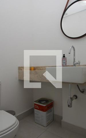 Apartamento para alugar com 238m², 4 quartos e 4 vagasLavabo