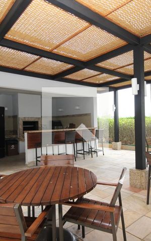 Apartamento para alugar com 238m², 4 quartos e 4 vagasÁrea comum - Churrasqueira