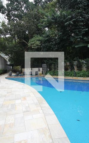 Apartamento para alugar com 238m², 4 quartos e 4 vagasÁrea comum - Piscina