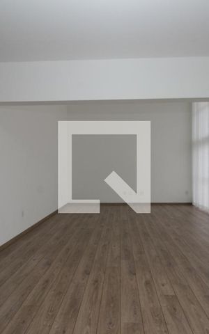Apartamento para alugar com 238m², 4 quartos e 4 vagassala