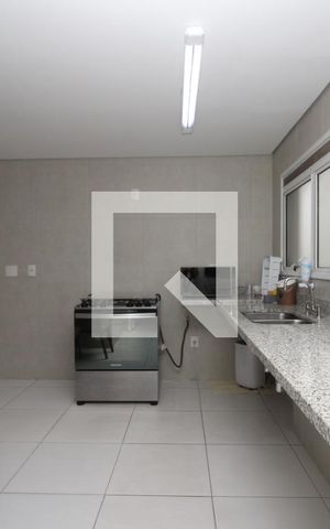 Apartamento para alugar com 238m², 4 quartos e 4 vagasCozinha