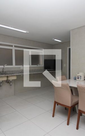 Apartamento para alugar com 238m², 4 quartos e 4 vagasCozinha