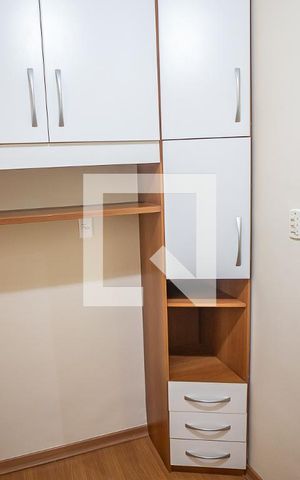 Apartamento para alugar com 75m², 2 quartos e sem vagaEscritório